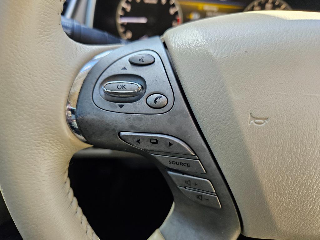 2015 Nissan Murano - $13,000