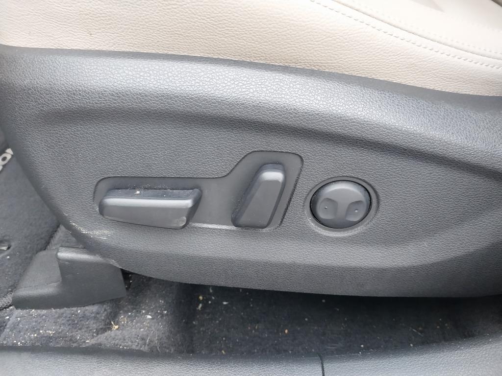2016 Hyundai Tucson - $13,500