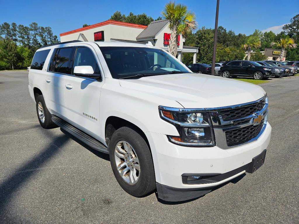 2020 Chevrolet Suburban 1500 LT photo