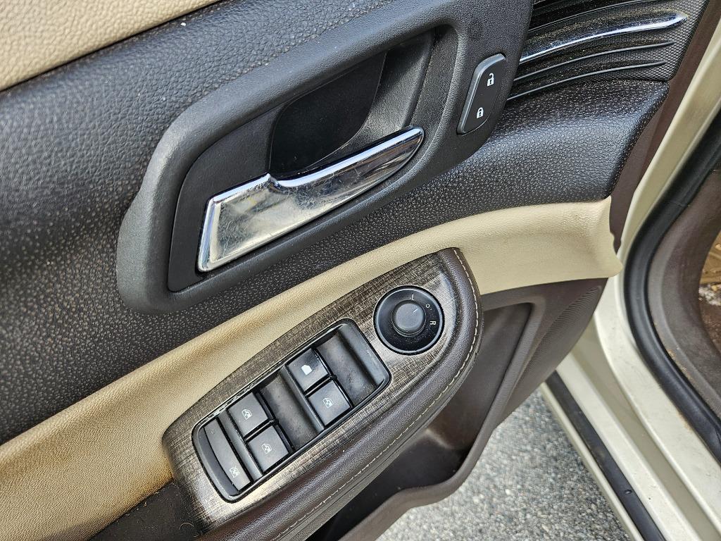 2015 Chevrolet Malibu - $7,000