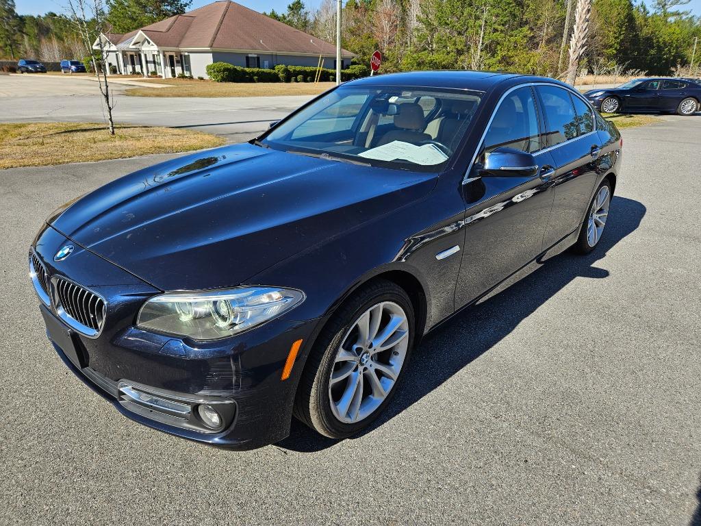 2016 BMW 5-Series 535xi photo