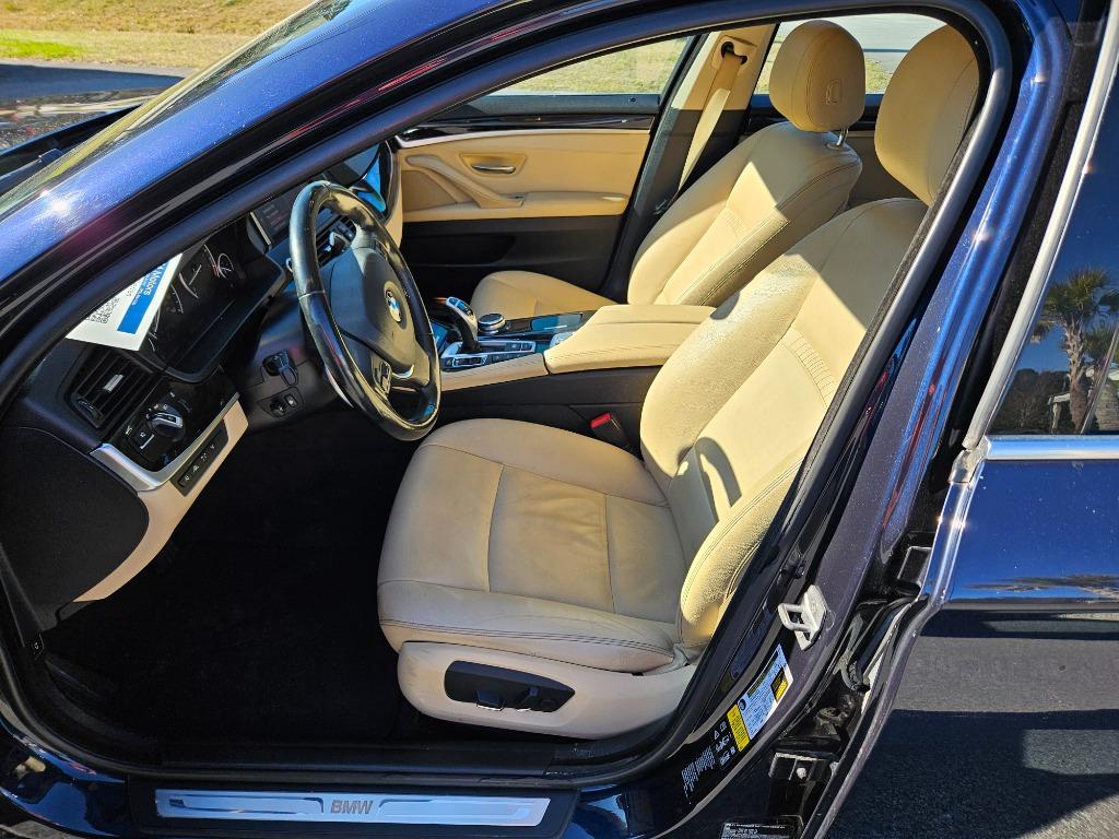 2016 BMW 5-Series 535xi photo