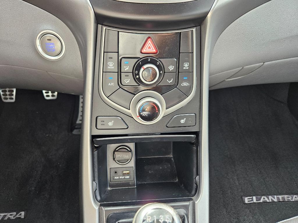 2015 Hyundai Elantra - $9,500