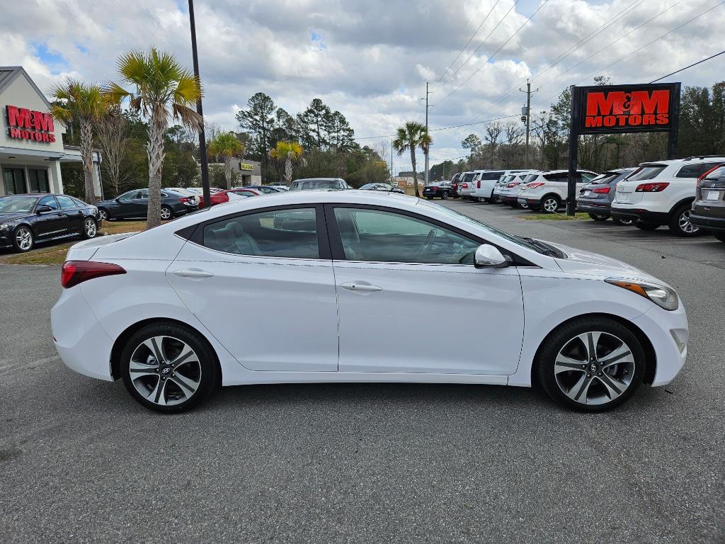 2015 Hyundai Elantra - $9,500