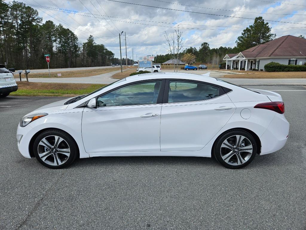 2015 Hyundai Elantra - $9,500