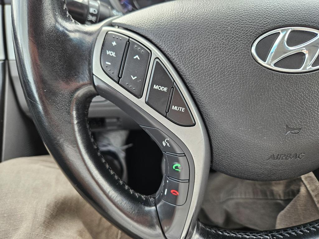 2015 Hyundai Elantra - $9,500