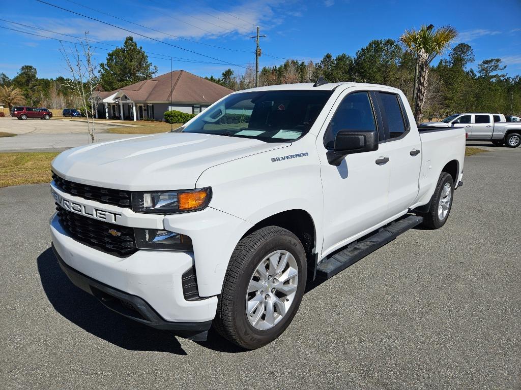 2020 Chevrolet Silverado 1500 Custom photo