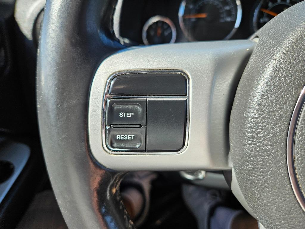 2015 Jeep Compass - $13,000