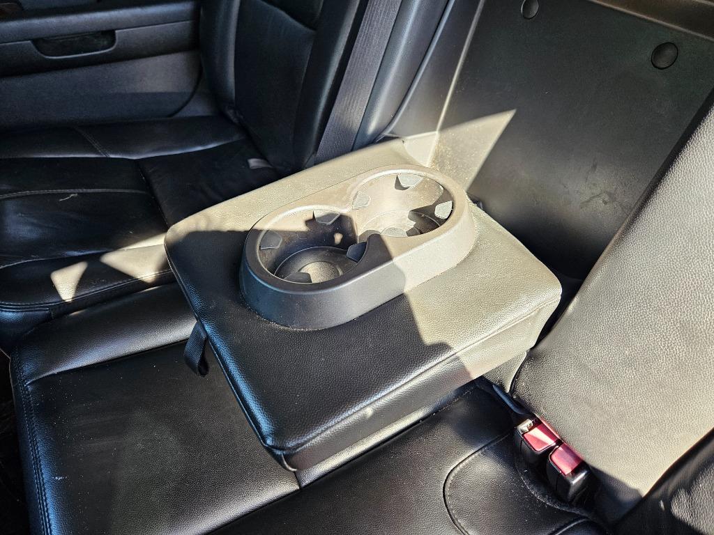 2007 Chevrolet Avalanche - $4,000