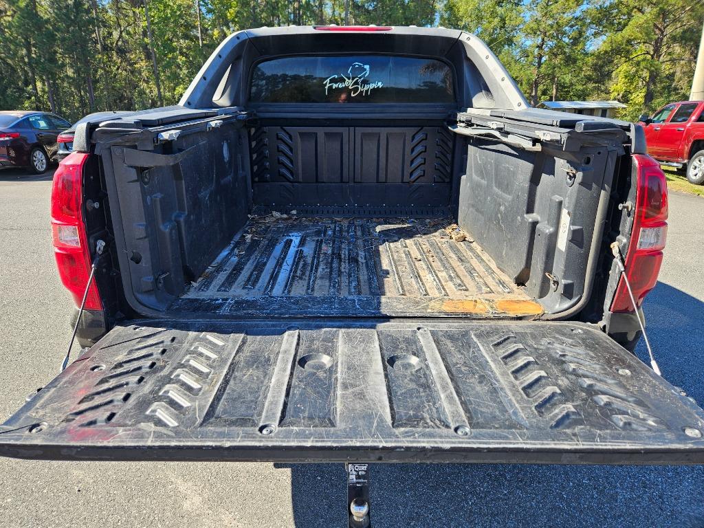 2007 Chevrolet Avalanche - $4,000