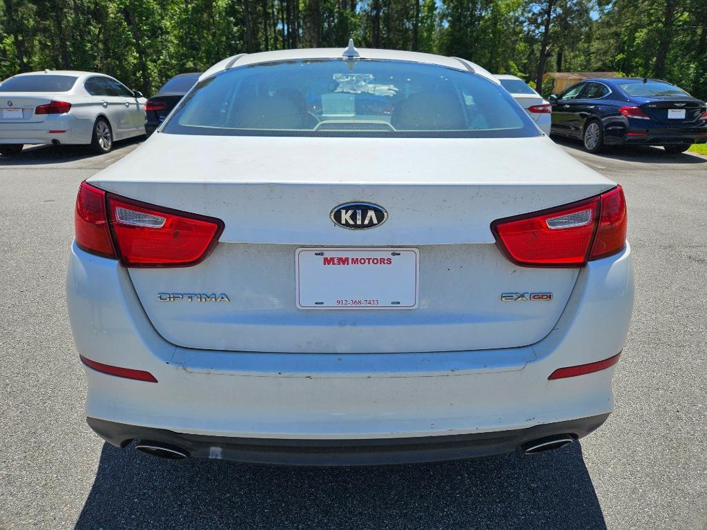 2014 Kia Optima - $9,000