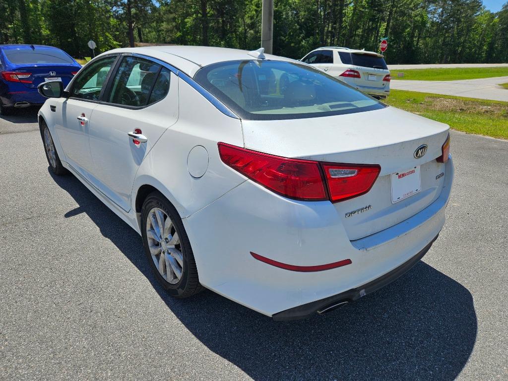 2014 Kia Optima - $9,000