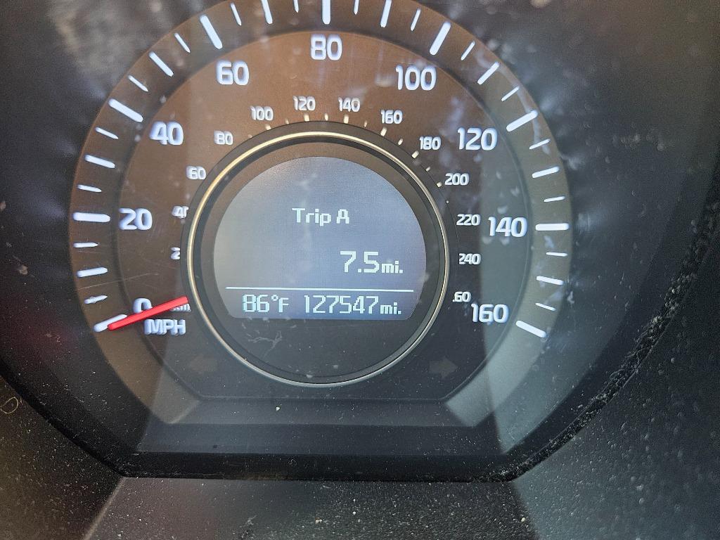 2014 Kia Optima - $9,000