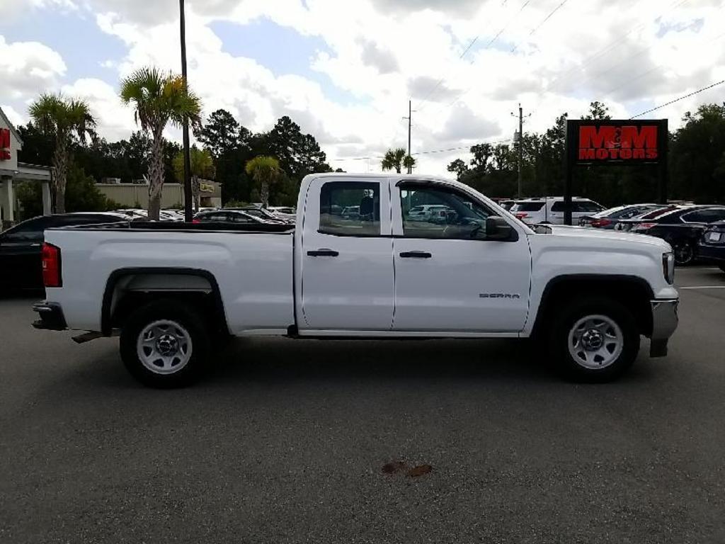 2017 GMC Sierra 1500 photo
