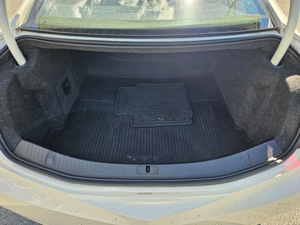 2014 Cadillac XTS - $13,500