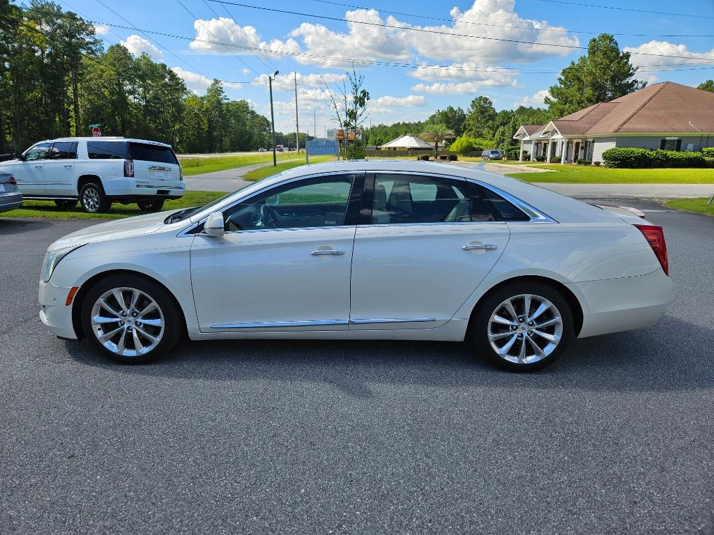 2014 Cadillac XTS - $13,500