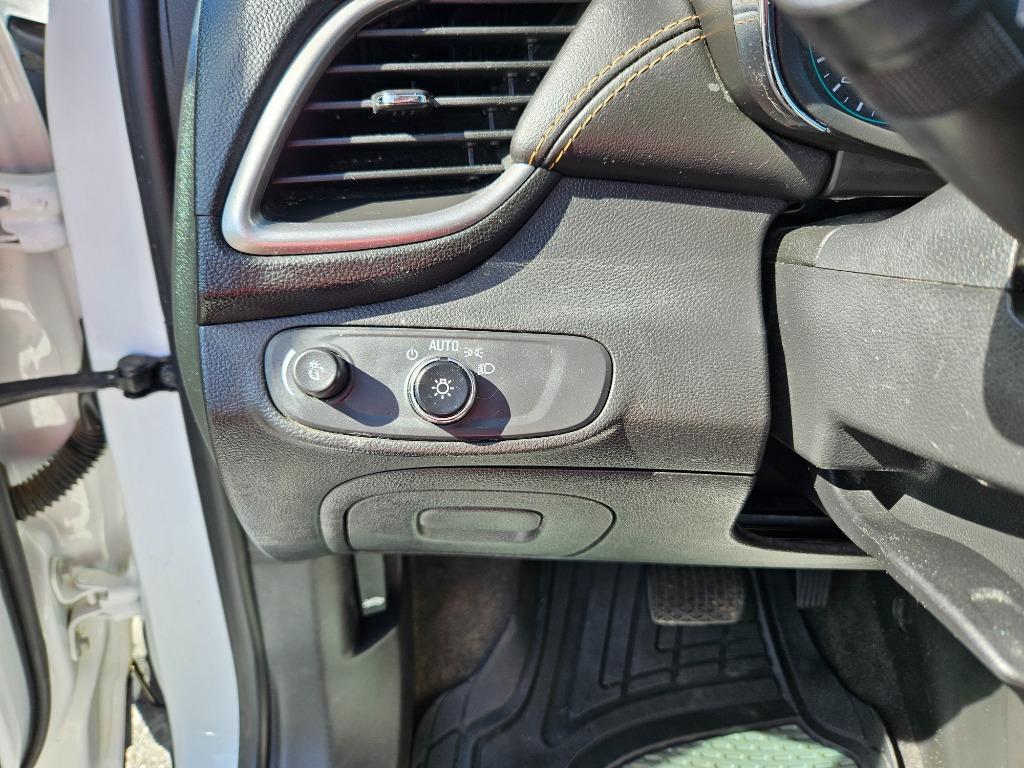 2021 Chevrolet Trax - $14,000
