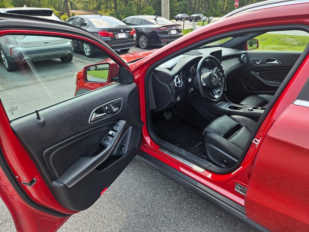 2018 Mercedes-Benz GLA - $13,500