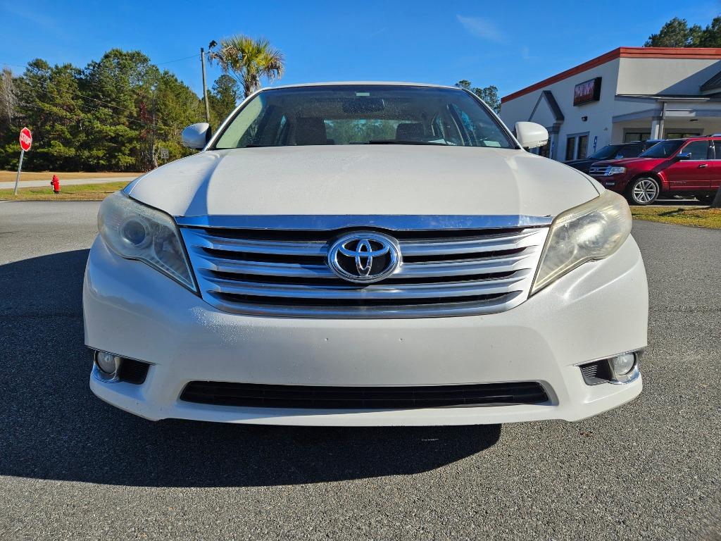 2011 Toyota Avalon - $11,000