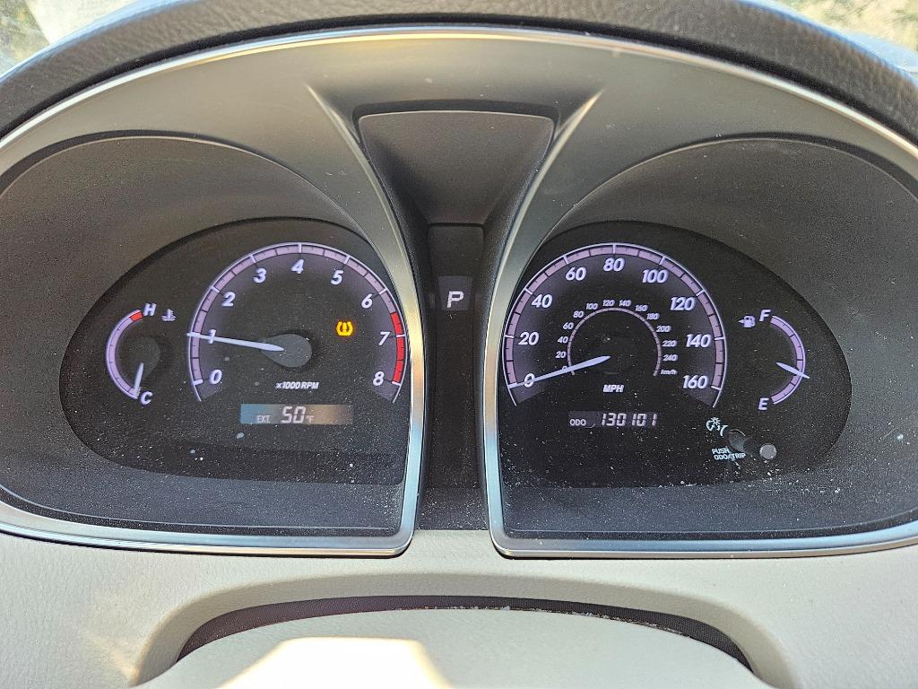2011 Toyota Avalon - $11,000