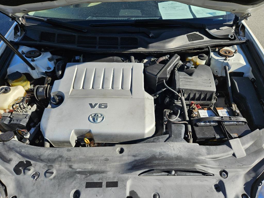 2011 Toyota Avalon - $11,000