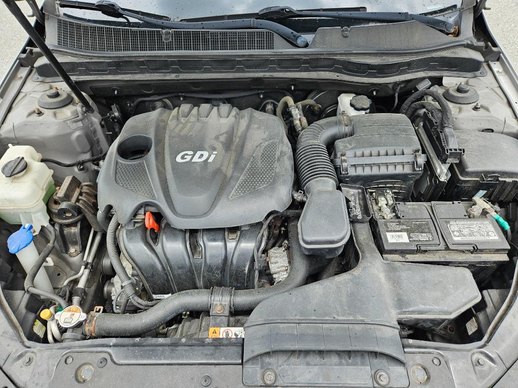 2015 Kia Optima - $9,000