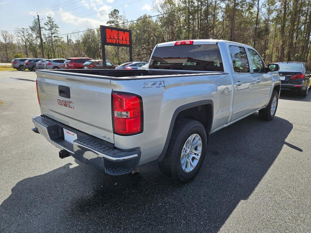 2015 GMC Sierra 1500 SLE photo