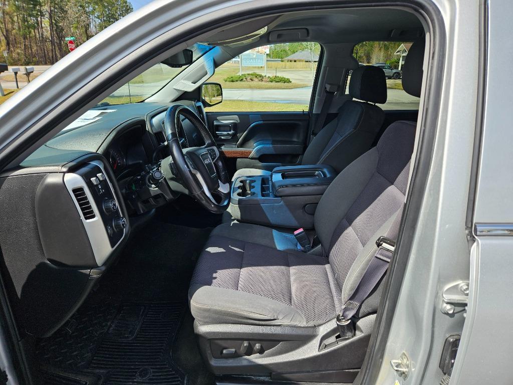 2015 GMC Sierra 1500 SLE photo