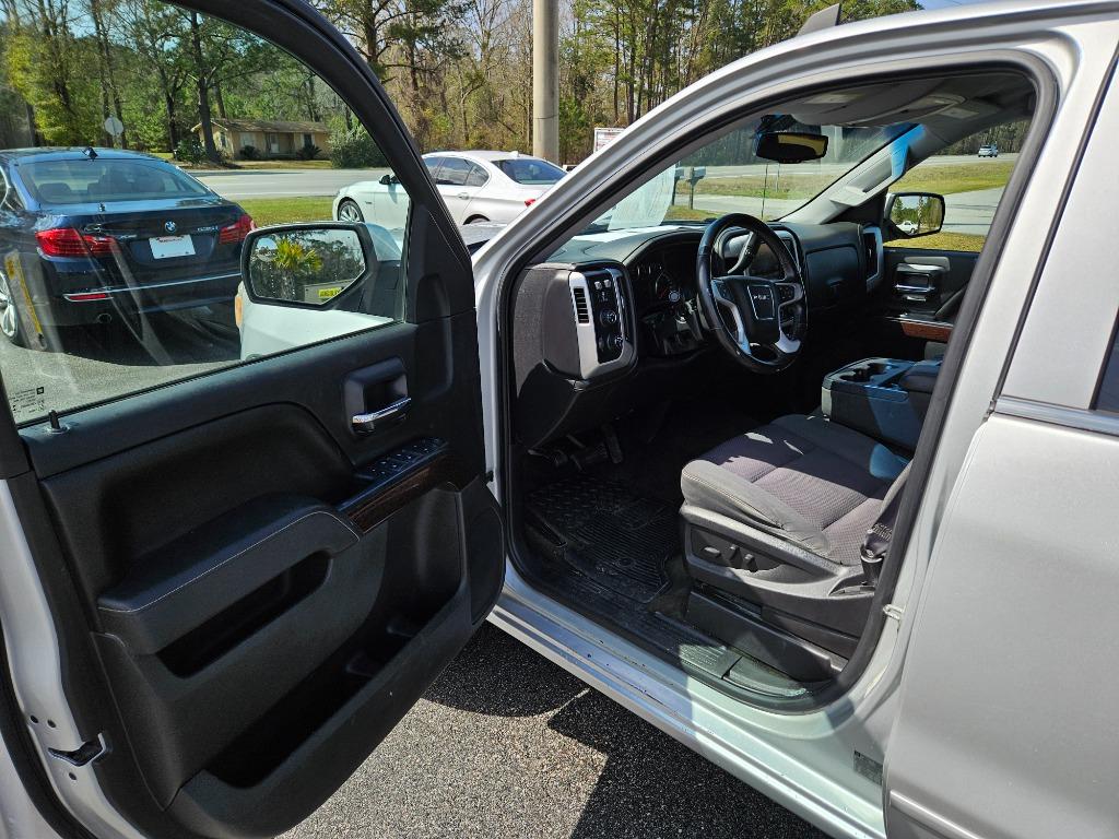 2015 GMC Sierra 1500 SLE photo