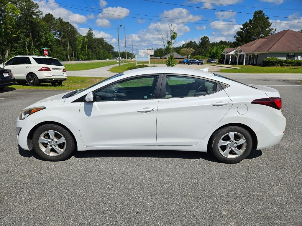2015 Hyundai Elantra - $7,500