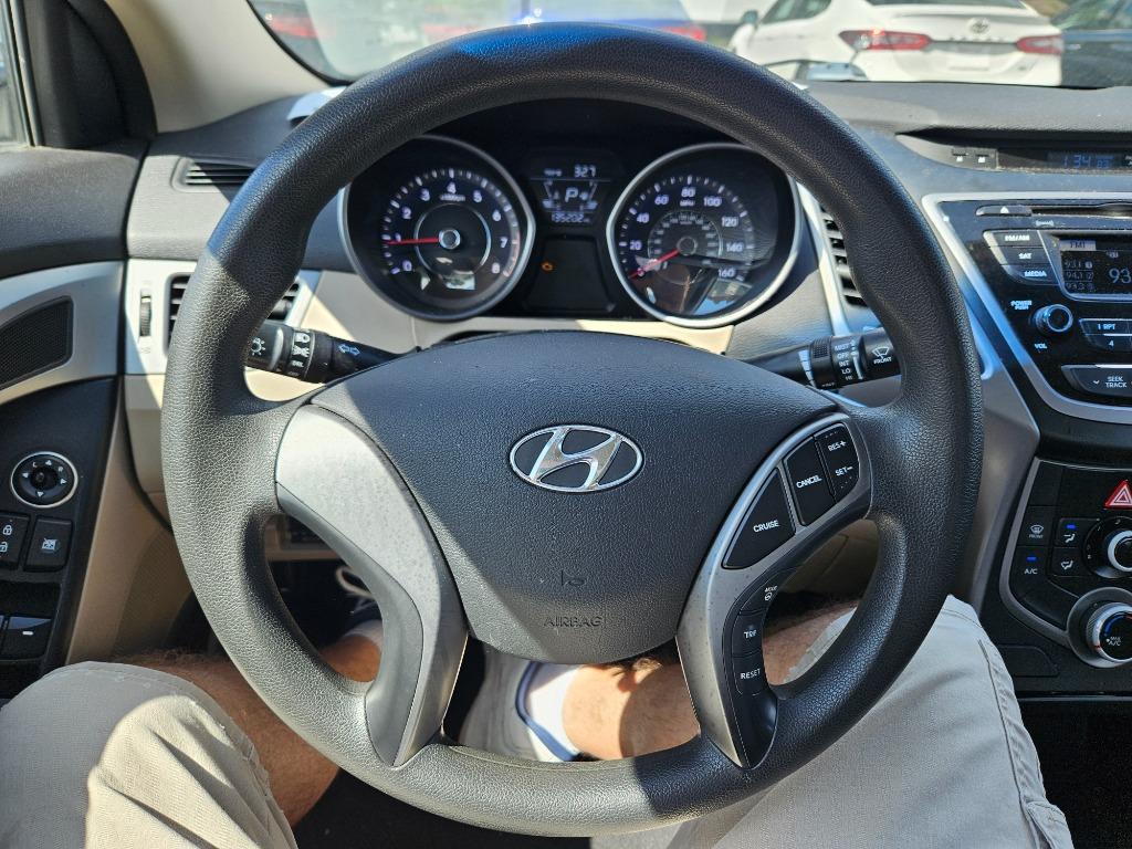 2015 Hyundai Elantra - $7,500