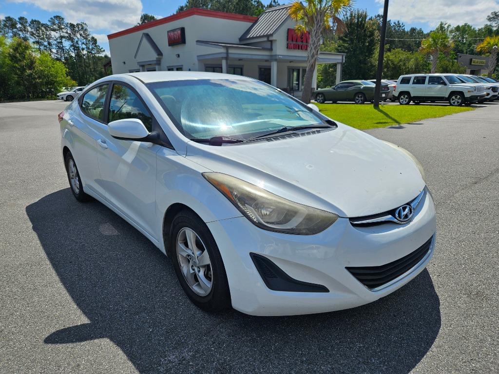 2015 Hyundai Elantra - $7,500