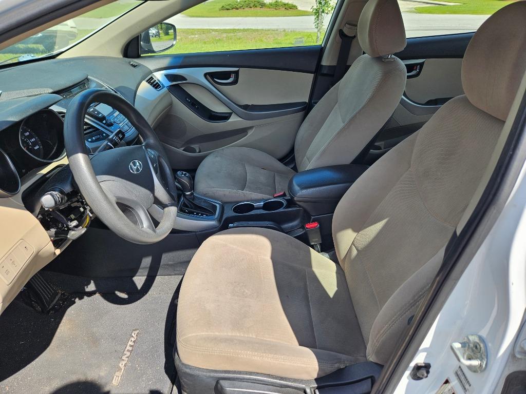 2015 Hyundai Elantra - $7,500