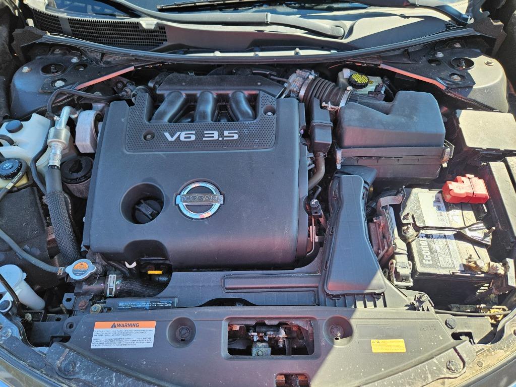 2015 Nissan Altima - $12,500