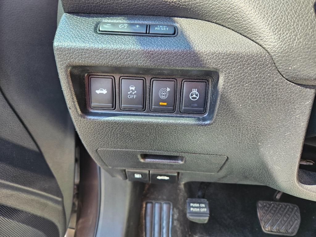 2015 Nissan Altima - $12,500