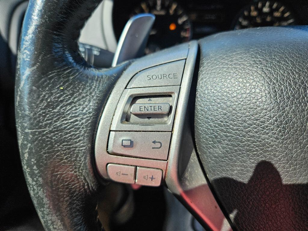 2015 Nissan Altima - $12,500