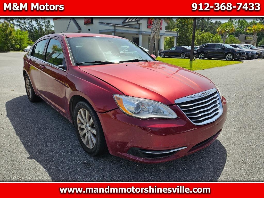 2013 Chrysler 200 Touring photo