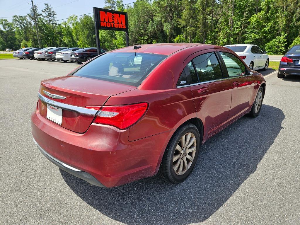 2013 Chrysler 200 Touring photo