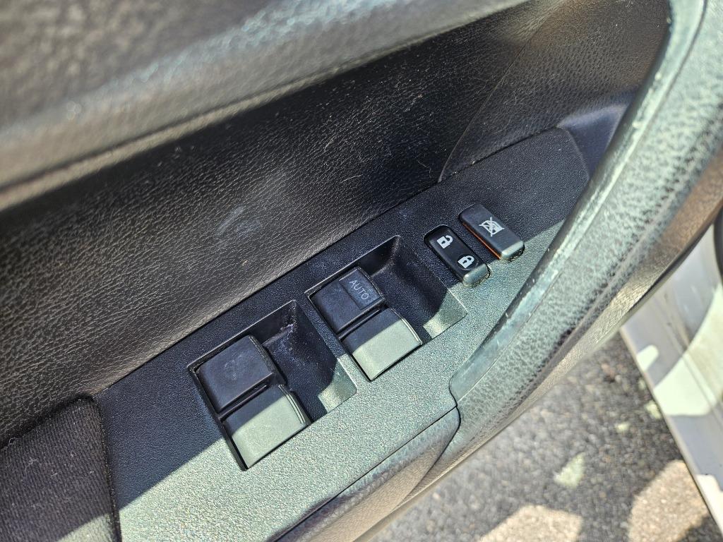 2016 Toyota Corolla - $12,500