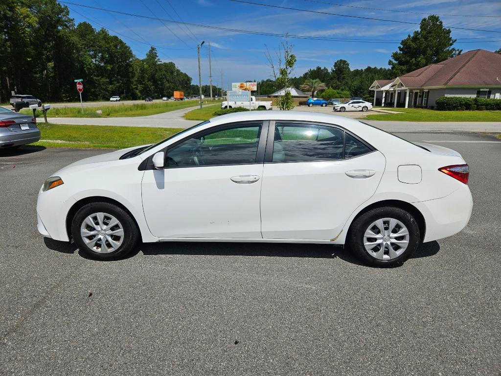 2016 Toyota Corolla - $12,500