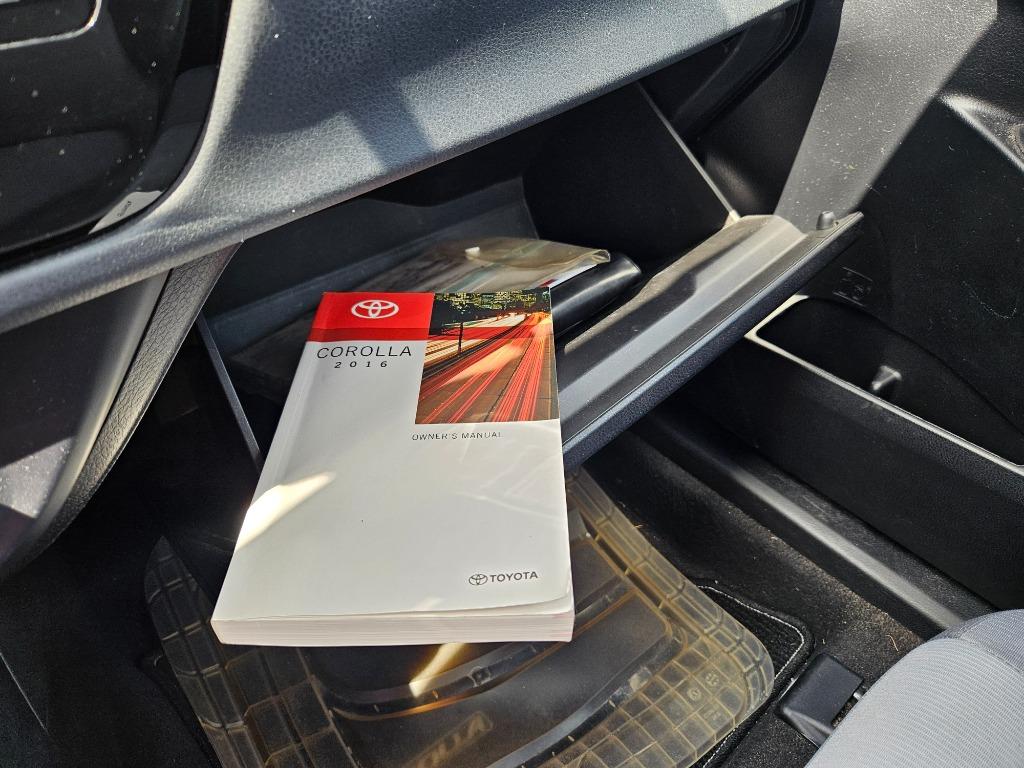 2016 Toyota Corolla - $12,500