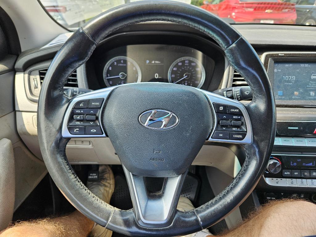 2019 Hyundai Sonata - $12,500