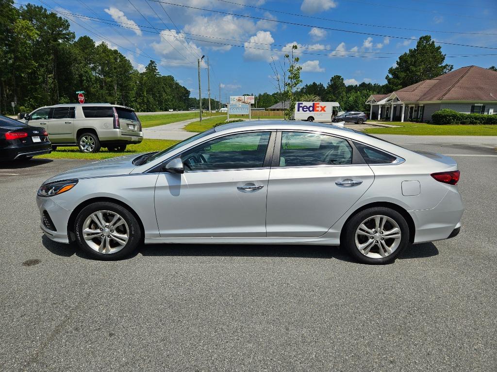2019 Hyundai Sonata - $12,500