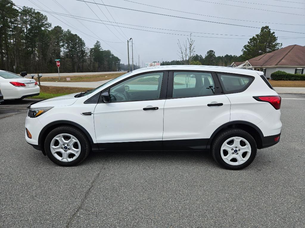2019 Ford Escape - $13,000