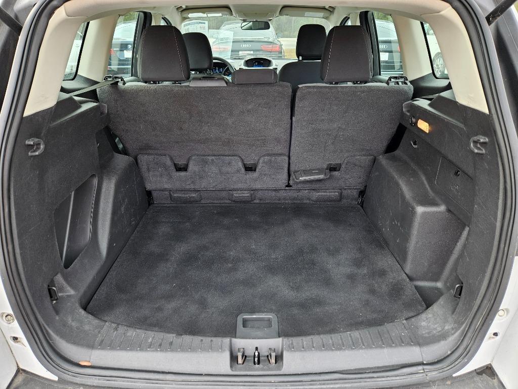 2019 Ford Escape - $13,000