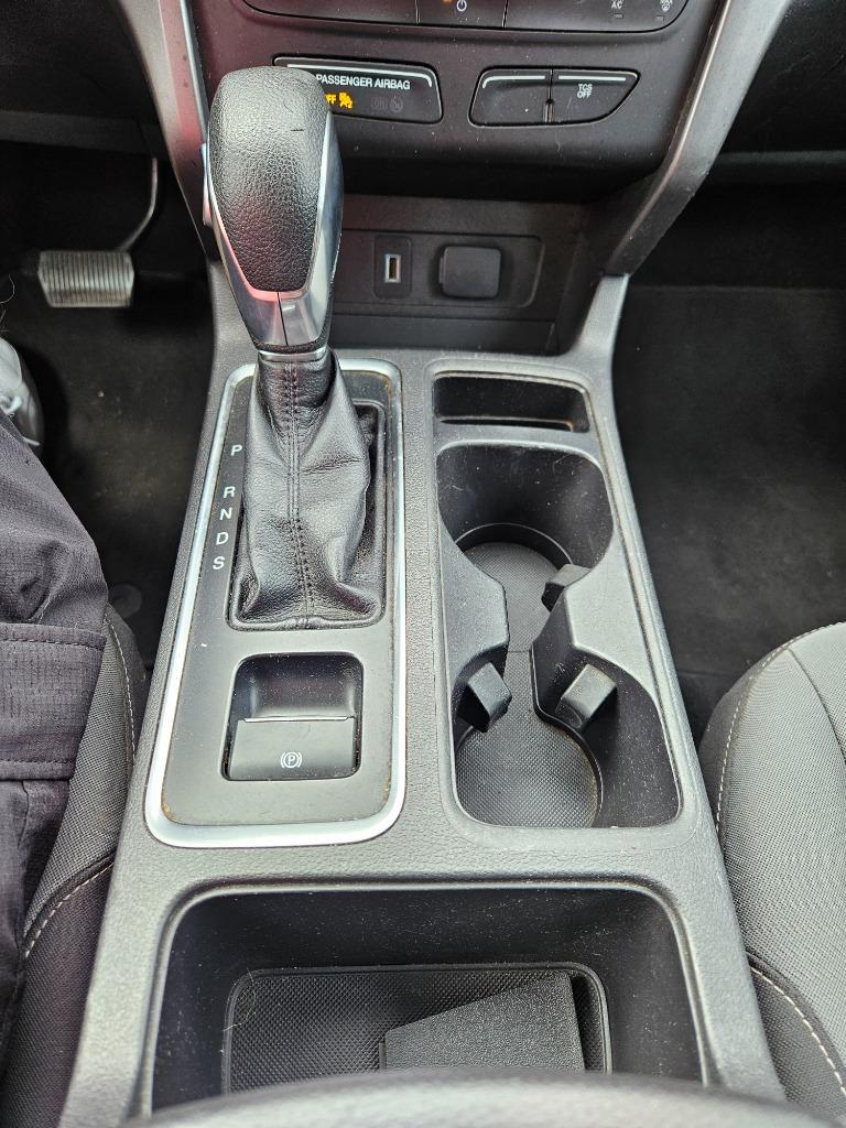 2019 Ford Escape - $13,000