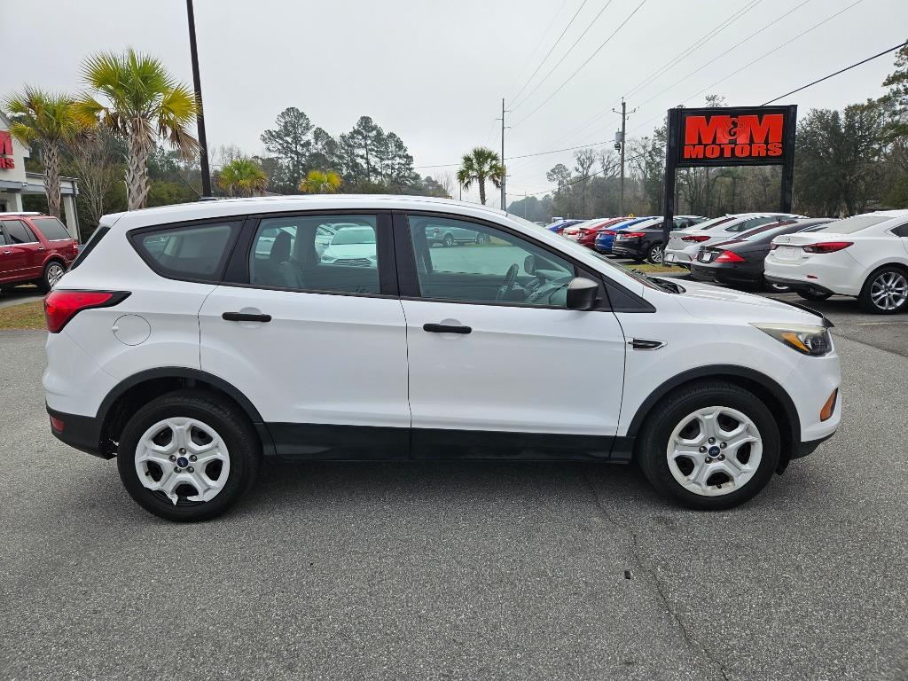 2019 Ford Escape - $13,000