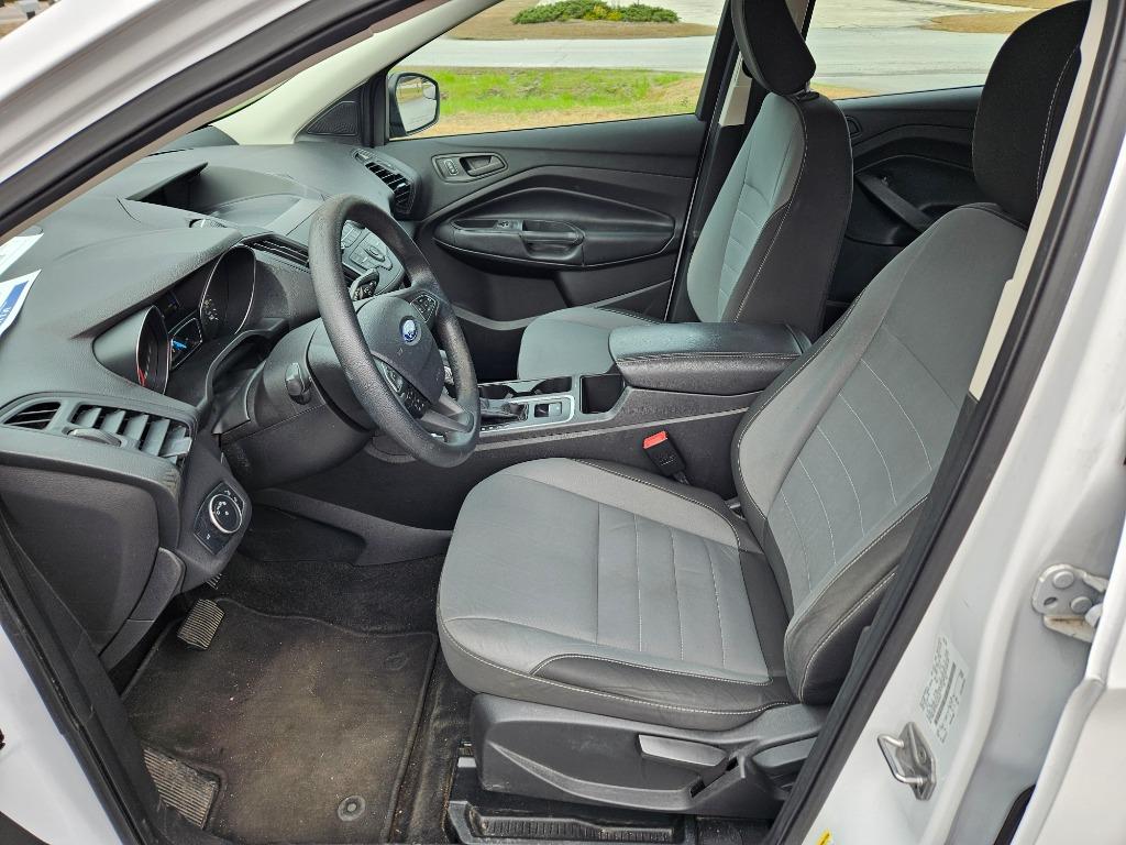 2019 Ford Escape - $13,000