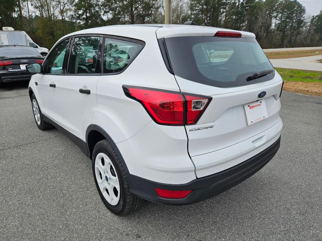 2019 Ford Escape - $13,000