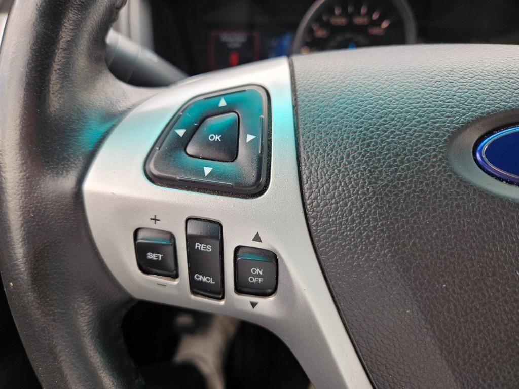 2014 Ford Explorer XLT photo